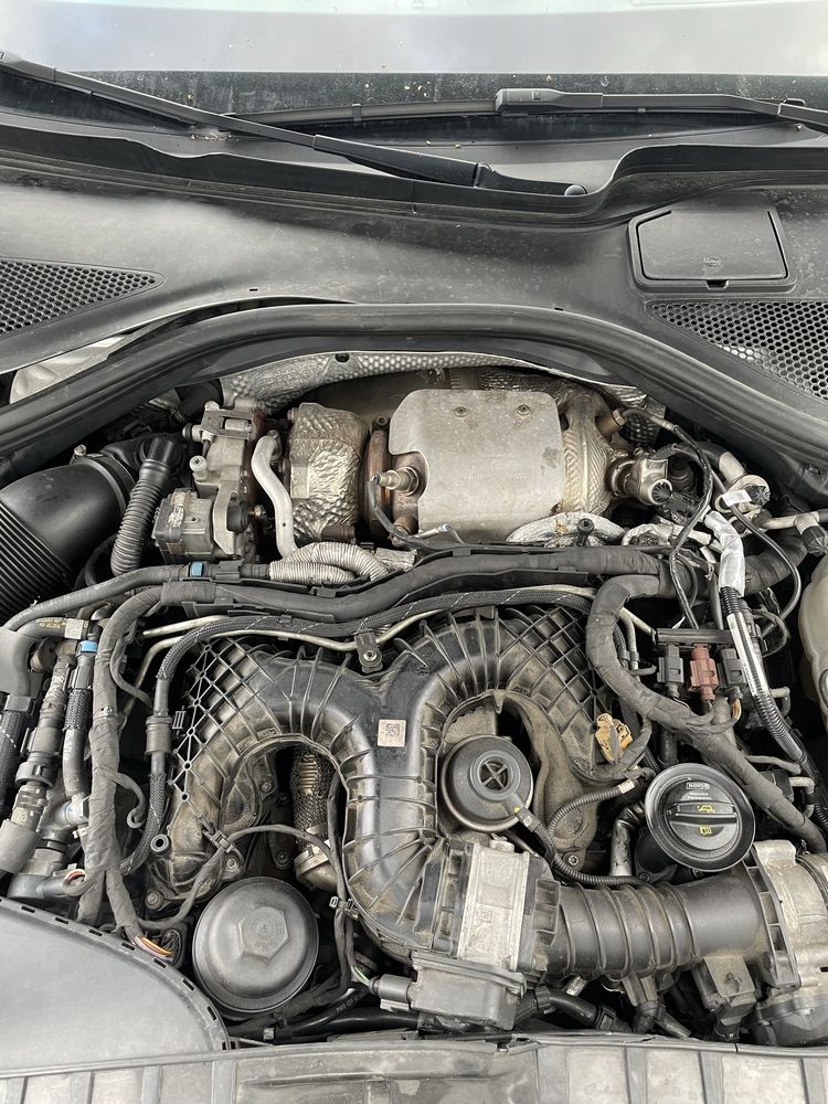 Dezmembrez Audi A6 C7 CRT 272 cai facelift motor bose