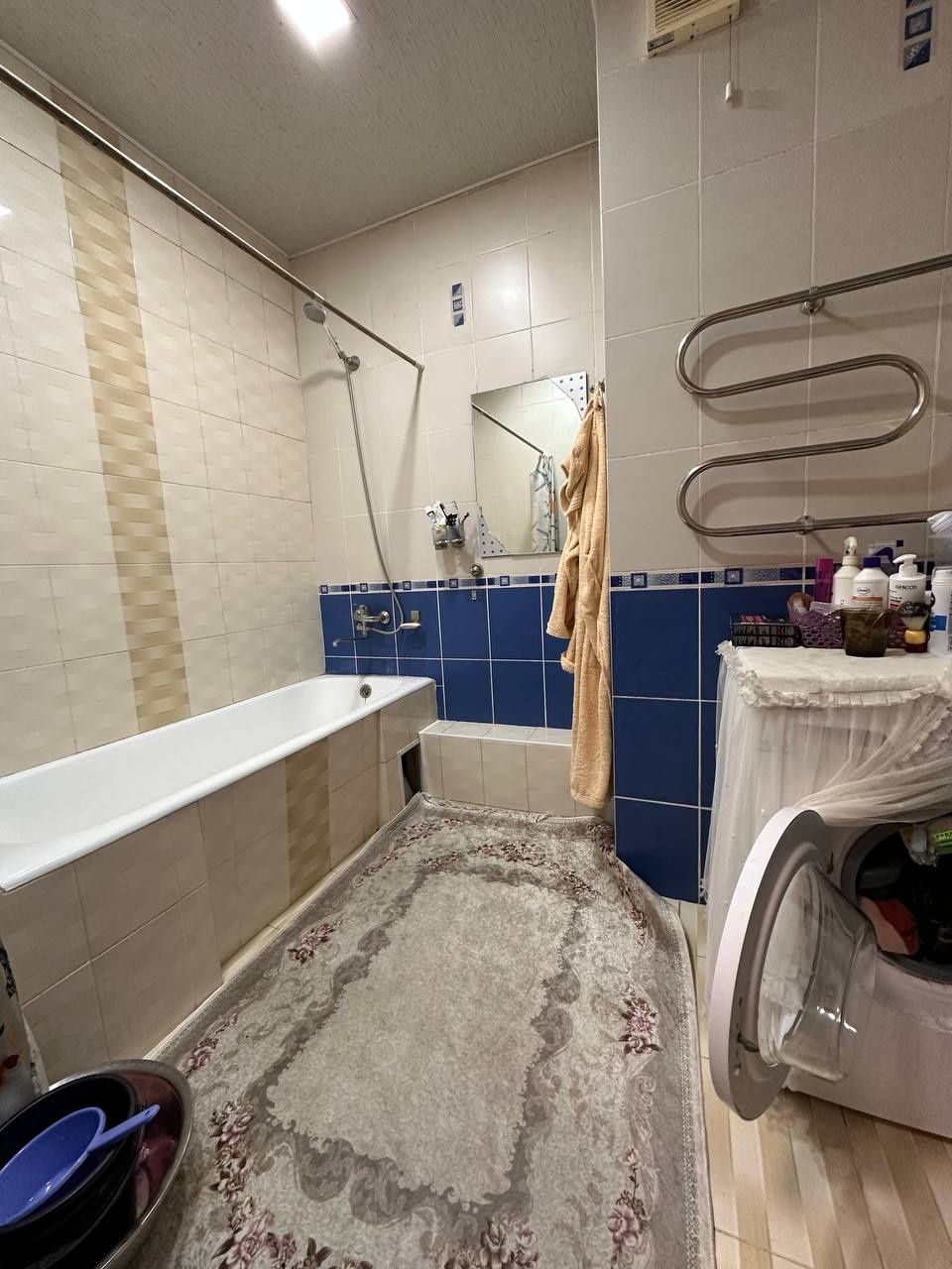 Продаётся 3/3/5 на м-в Карасу 6