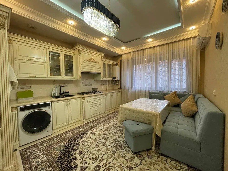Срочно сдаётся 3х-ком на Сергели-6А, жк. China House