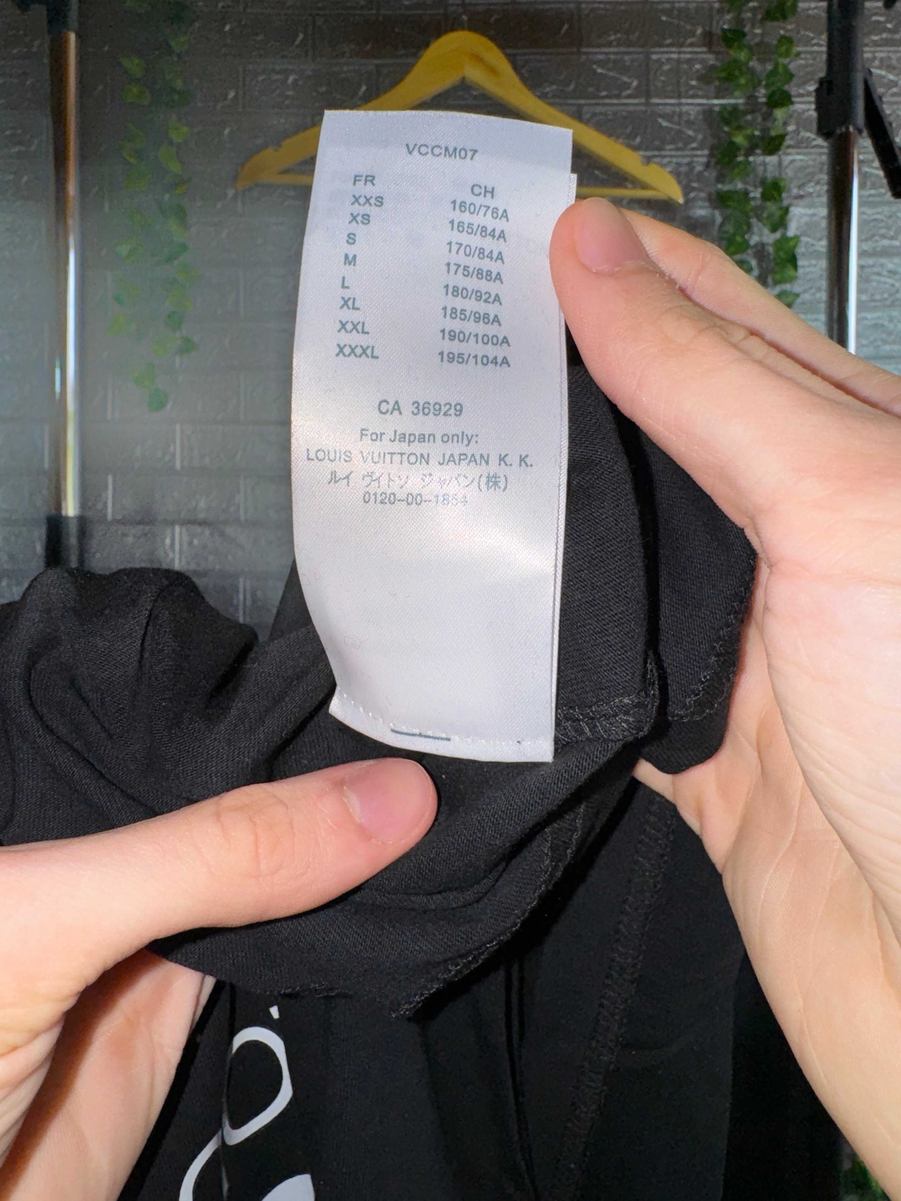 Tricou Louis Vuitton marimea XXL