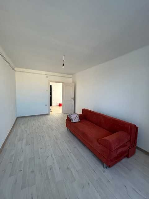 Vand apartament ultracentral 120.000 euro