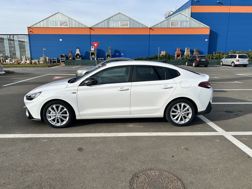 Hyundai i30 1.5 T-GDI Fastback N-Line 160CP  MHEV Highway Garantie