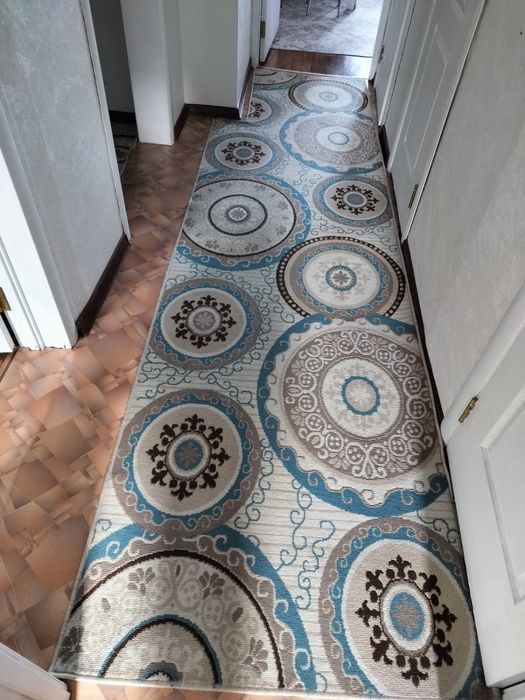 Продам  ковровые дорожки