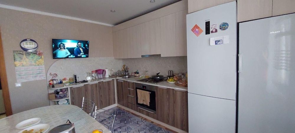 Продам квартиру г.Аксу 3-х комнатную улучшенную