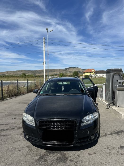 Audi A4 b7.