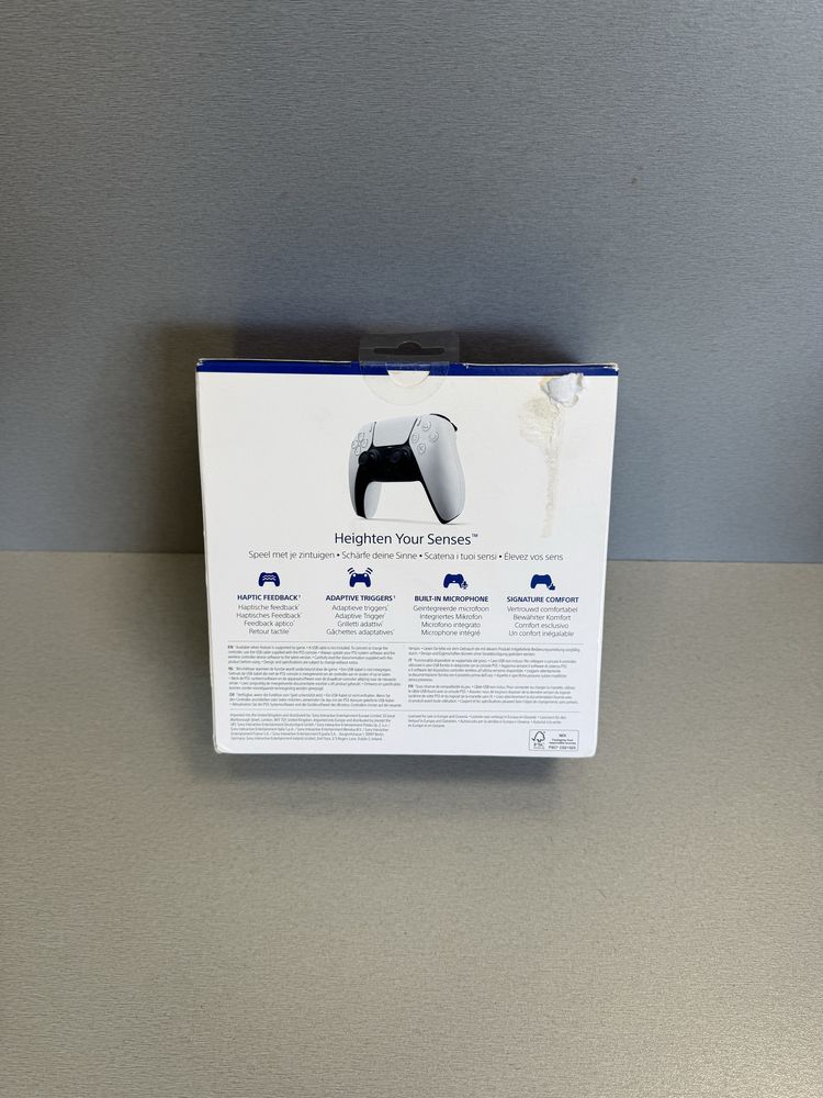 Продавам нов DualSense PS5