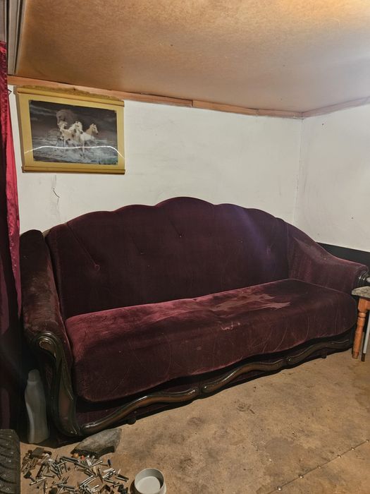Диван сатылады продам диван