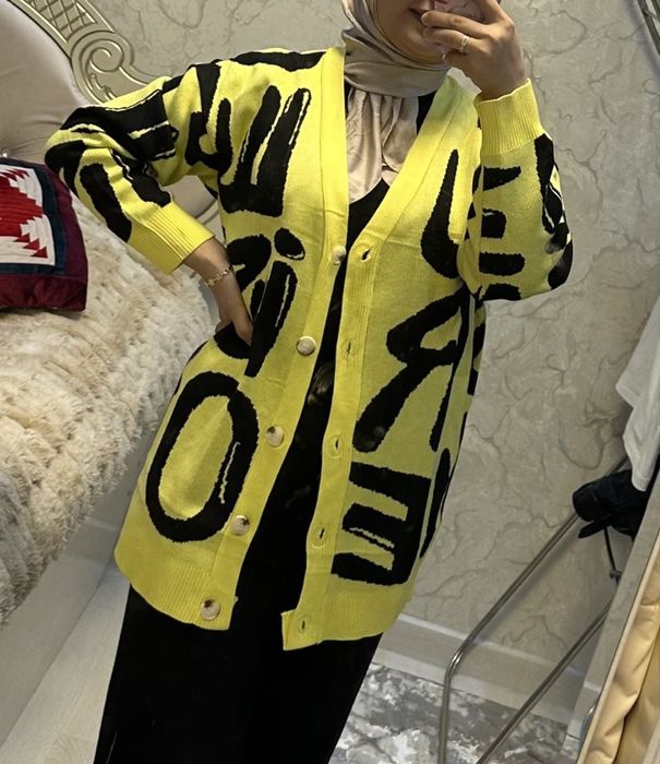 Kuzgi kardigan yangi kiyilmagan,razmer xl.