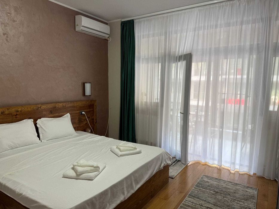 Apartament 3 camere, Mamaia Central, Zona - La Butoaie