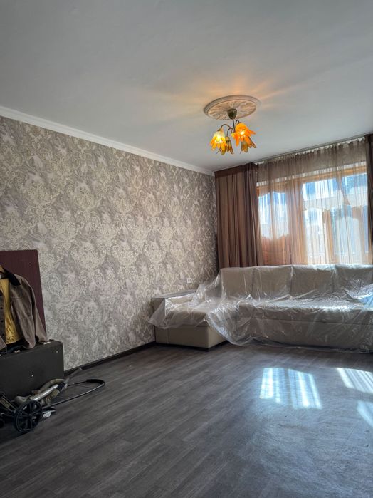 Продается квартира в центре Когана . С ремонтом