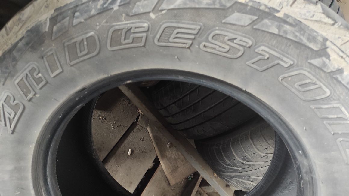 Комплект шин 265/65 R 17