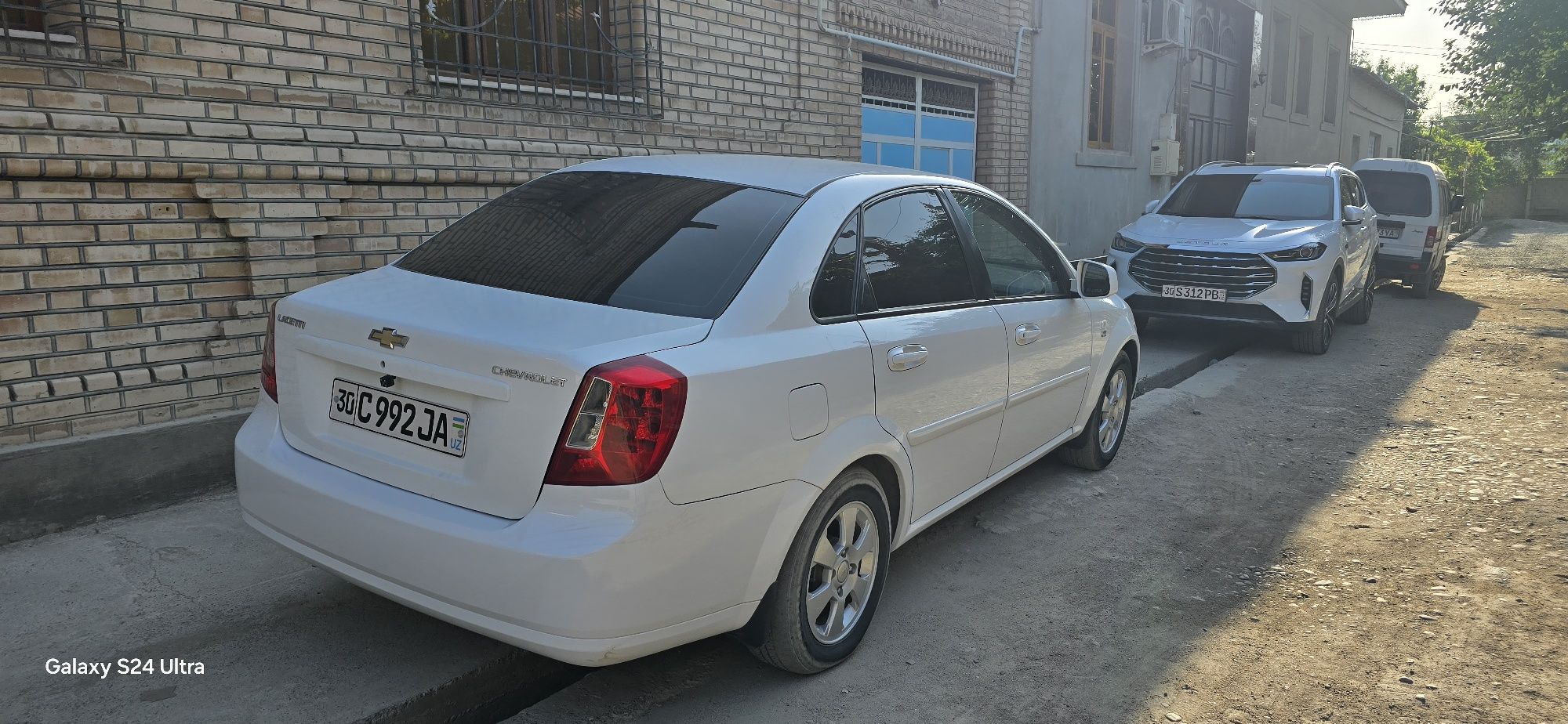 Автомобиль  джентра