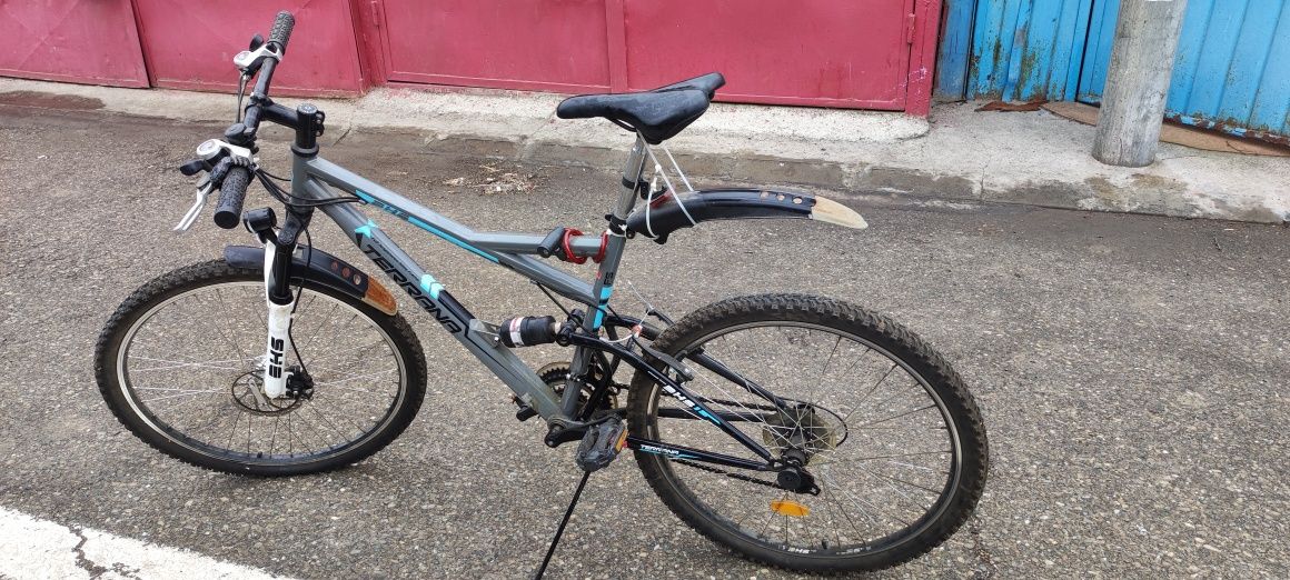 Bicicleta DHS TERRANA Vaslui