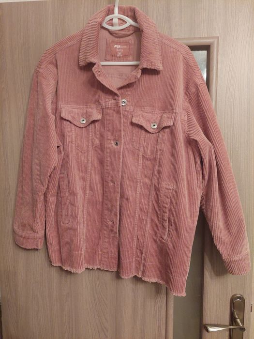 Geaca raiata tip camasa