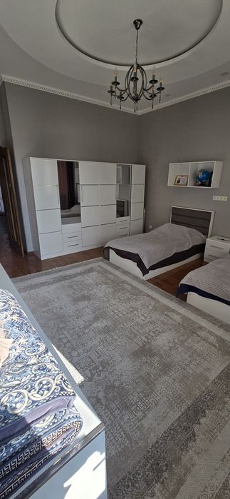 Yakkasaroy zakki vali 19 uy sotiladi