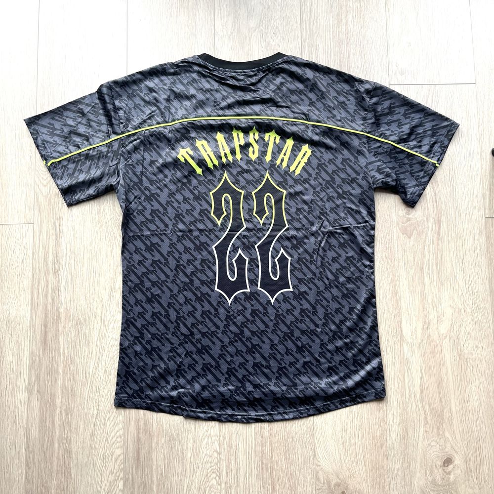 Trapstar тениски