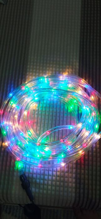 Продам гирлянду 10метров.