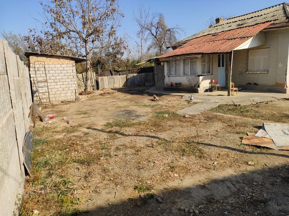 Hovli yer sotiladi 4sotiladi