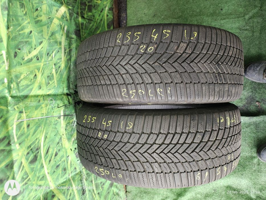 235 45 r19 Bridgestone All season