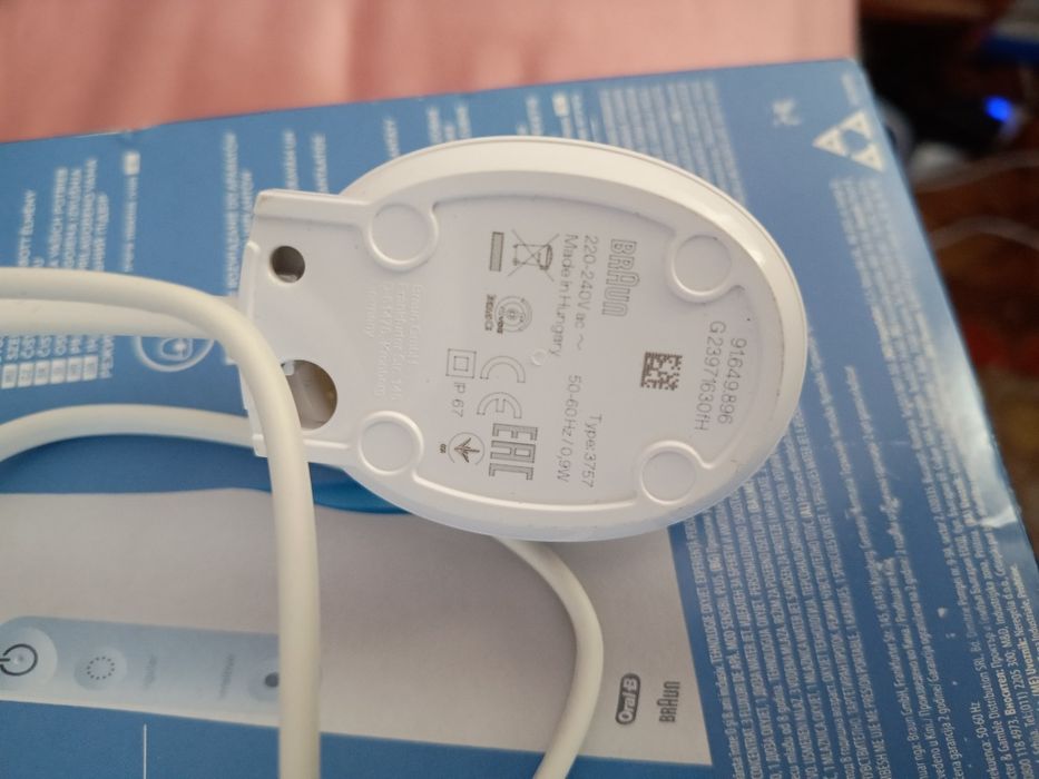 Irigator bucal ORAL-B Aquacare 4, 2 viteze, 2 capete, 150ml ca nou