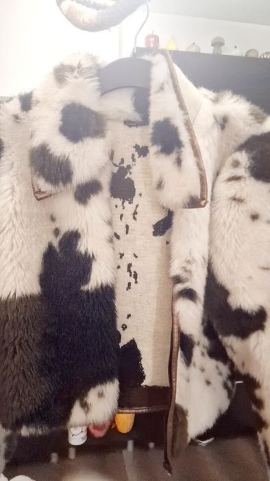 Haina din blana artificiala