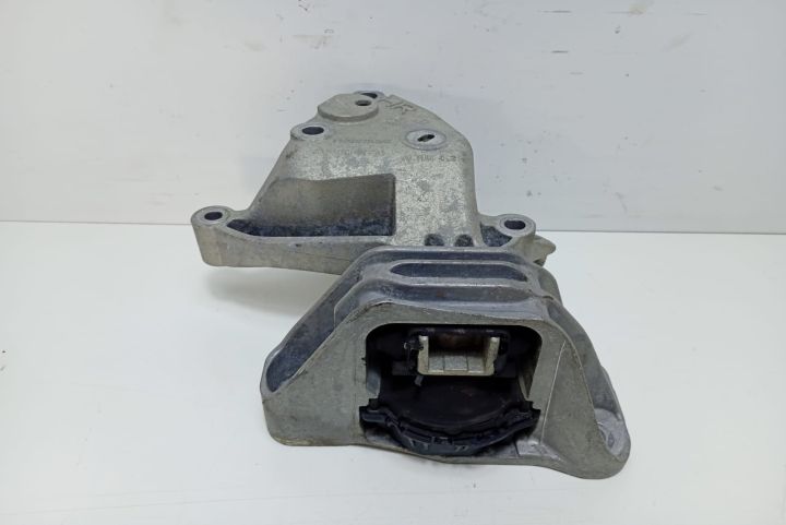 Suport motor 112327345R Nissan Qashqai a 2-a generatie J11