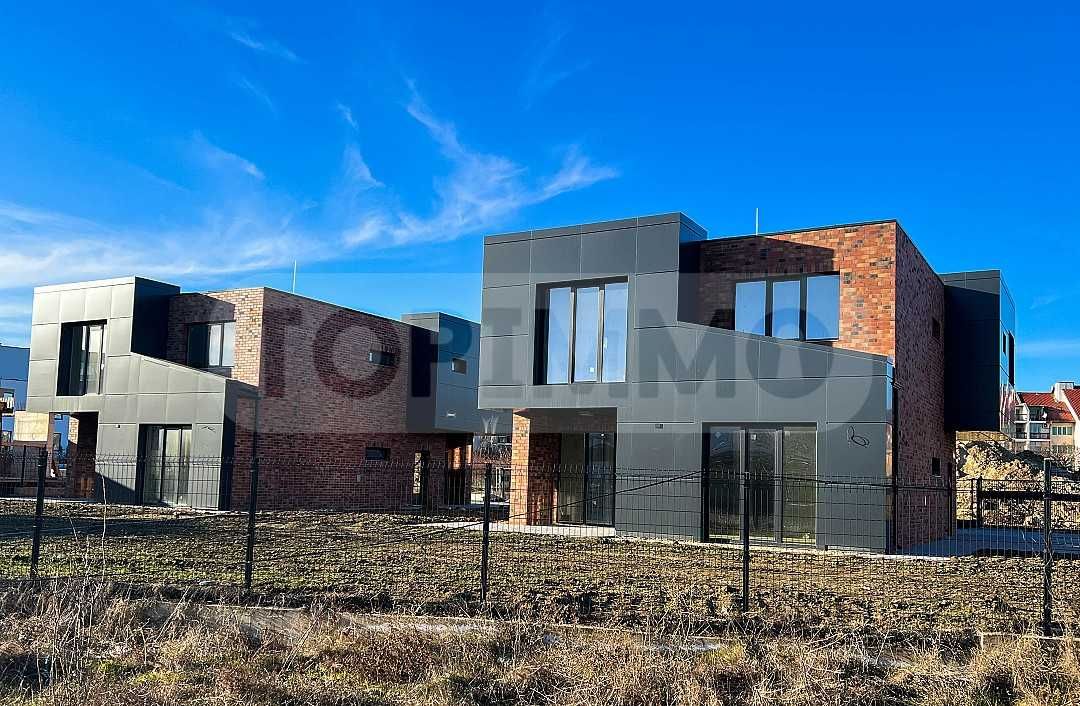 Продава се Къща в Варна, Виница - 223 кв.м за 1651 €/кв.м - Снимка #7