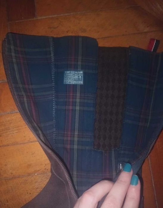 Tommy Hilfiger brown suede boots