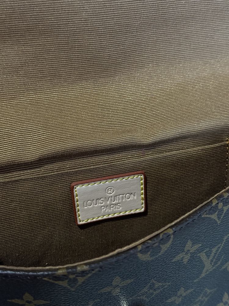 Чанта louis vuitton