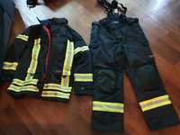 Пожарникарски дрехи