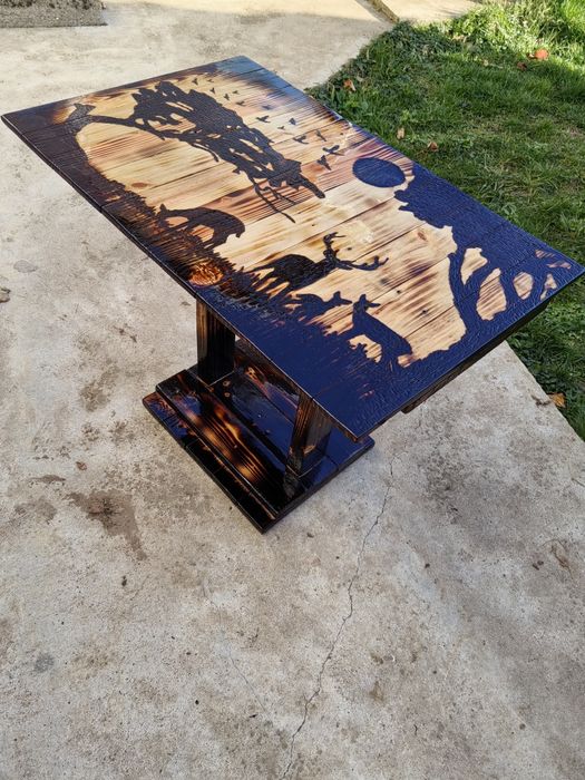 Декоративна маса