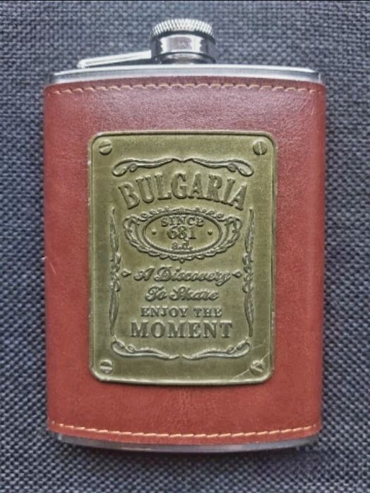 Манерки България,два цвята,три размера