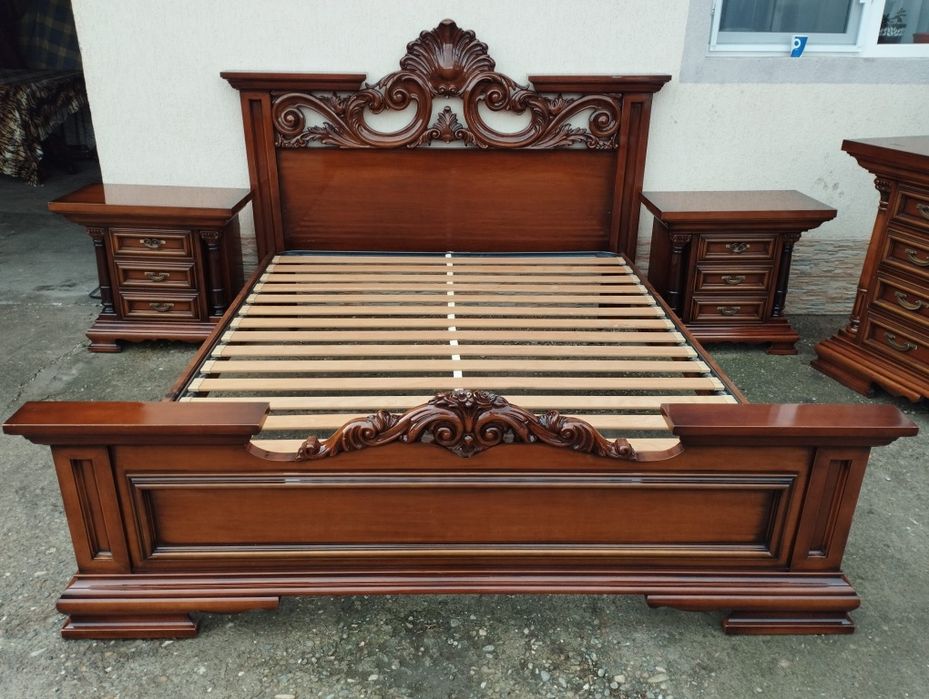 Dormitor lemn de NUC