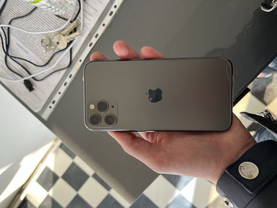 iphone 11 pro zurrrr