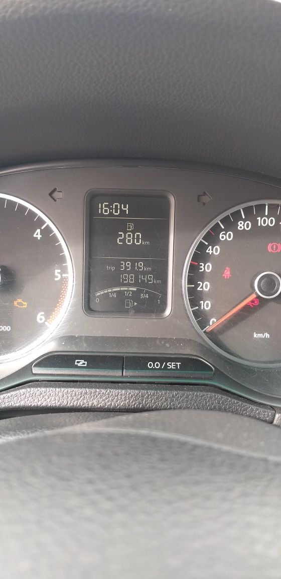 VW polo 2012. 1.6 motorina