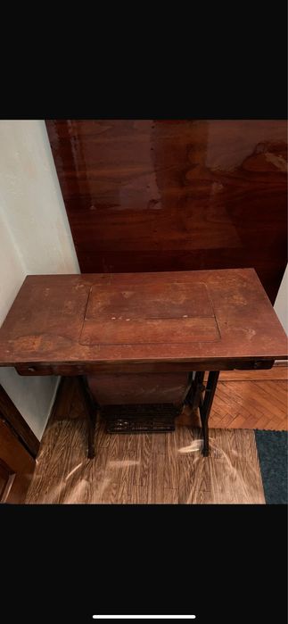 Vand masina de cusut Singer