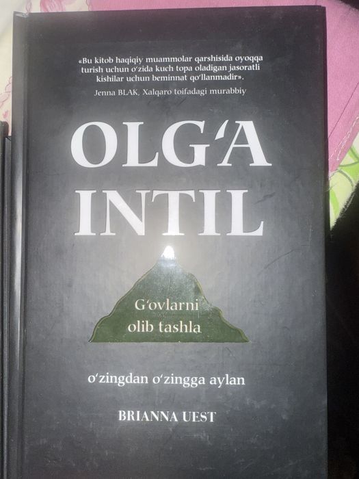 Китоблар ҳаммаси 60 000 сўмдан