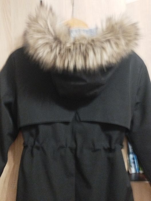 Дамска парка с качулка от естествен косъм