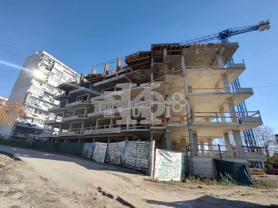 Продава се Едностаен апартамент в Варна, Възраждане 1 - 52 кв.м за 943 €/кв.м - Снимка #4