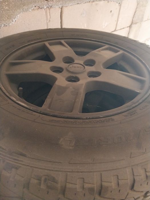 Vind caucicuri cu genti Jep grand cheroche  wk  stare bună
