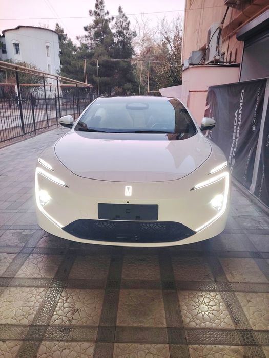 Huawei Avatr 12 Gibrid Ultra