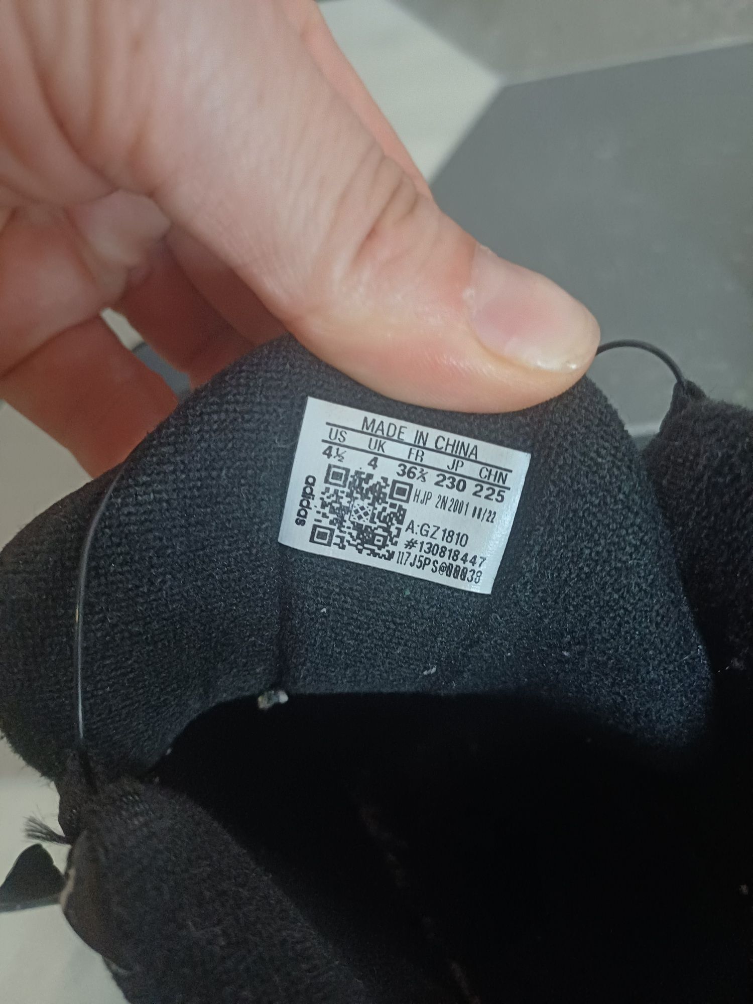 Ботуши adidas 36 номер