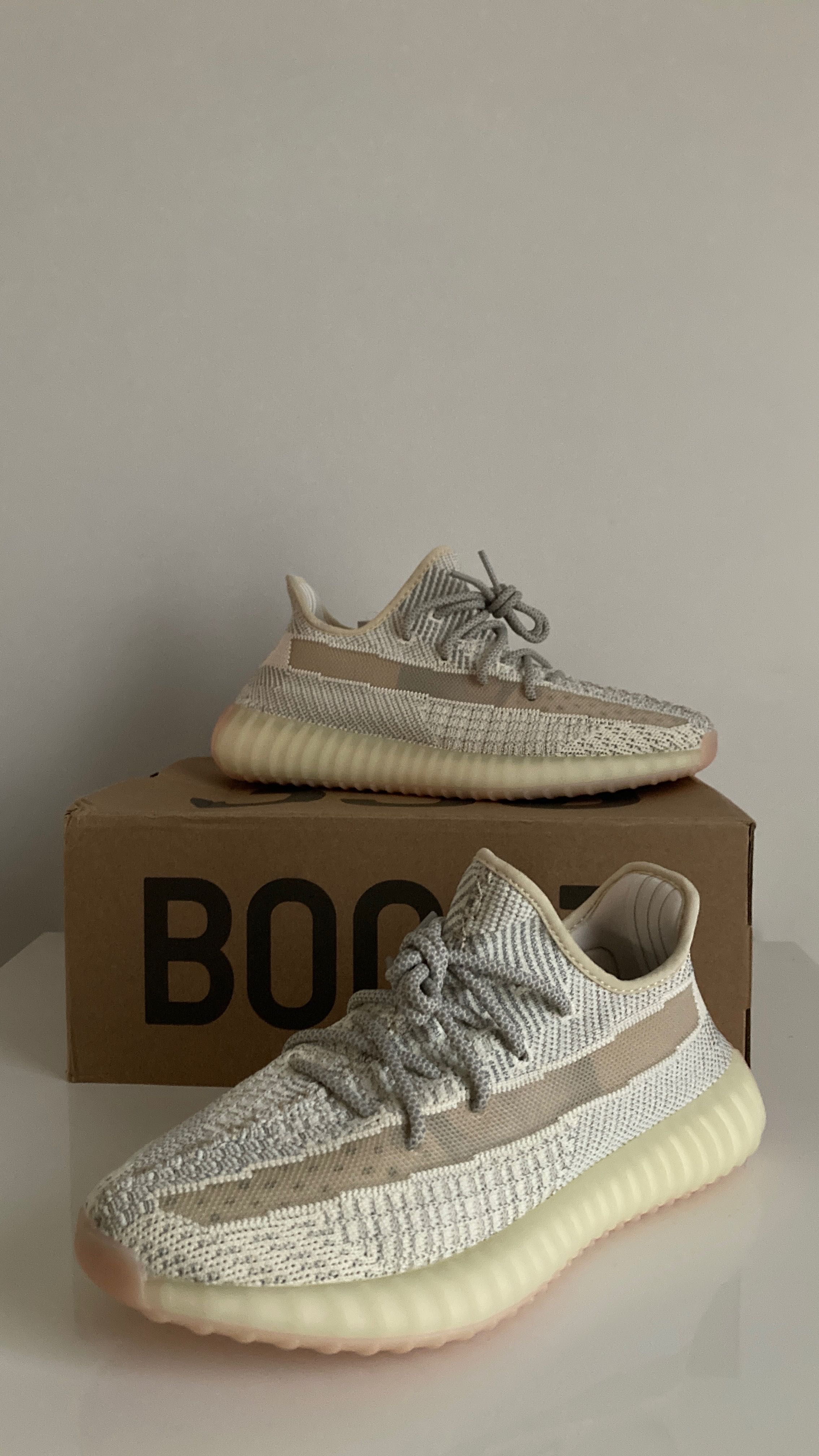 Yeezy boost 350 V2 Lundmark Reflective