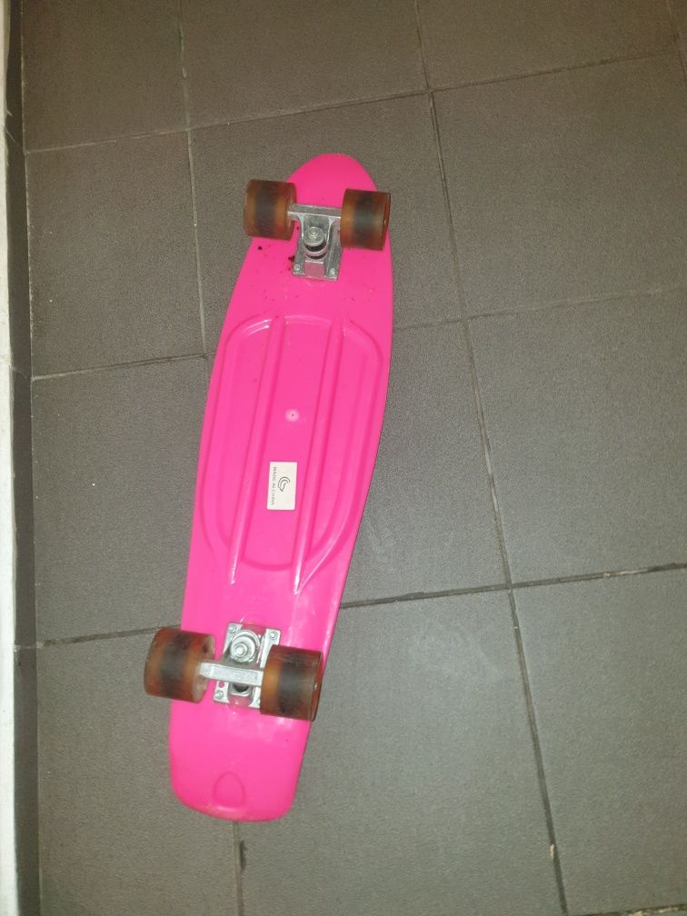 Mini skateboard plastic PLAY 500 roz Copii