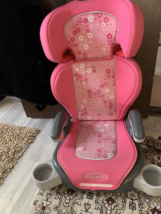 Продам автокресло-бустер