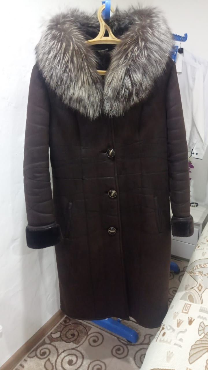 Продам дубленку женскую