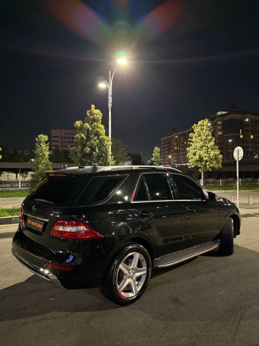 Mercedes emel 2014 eil