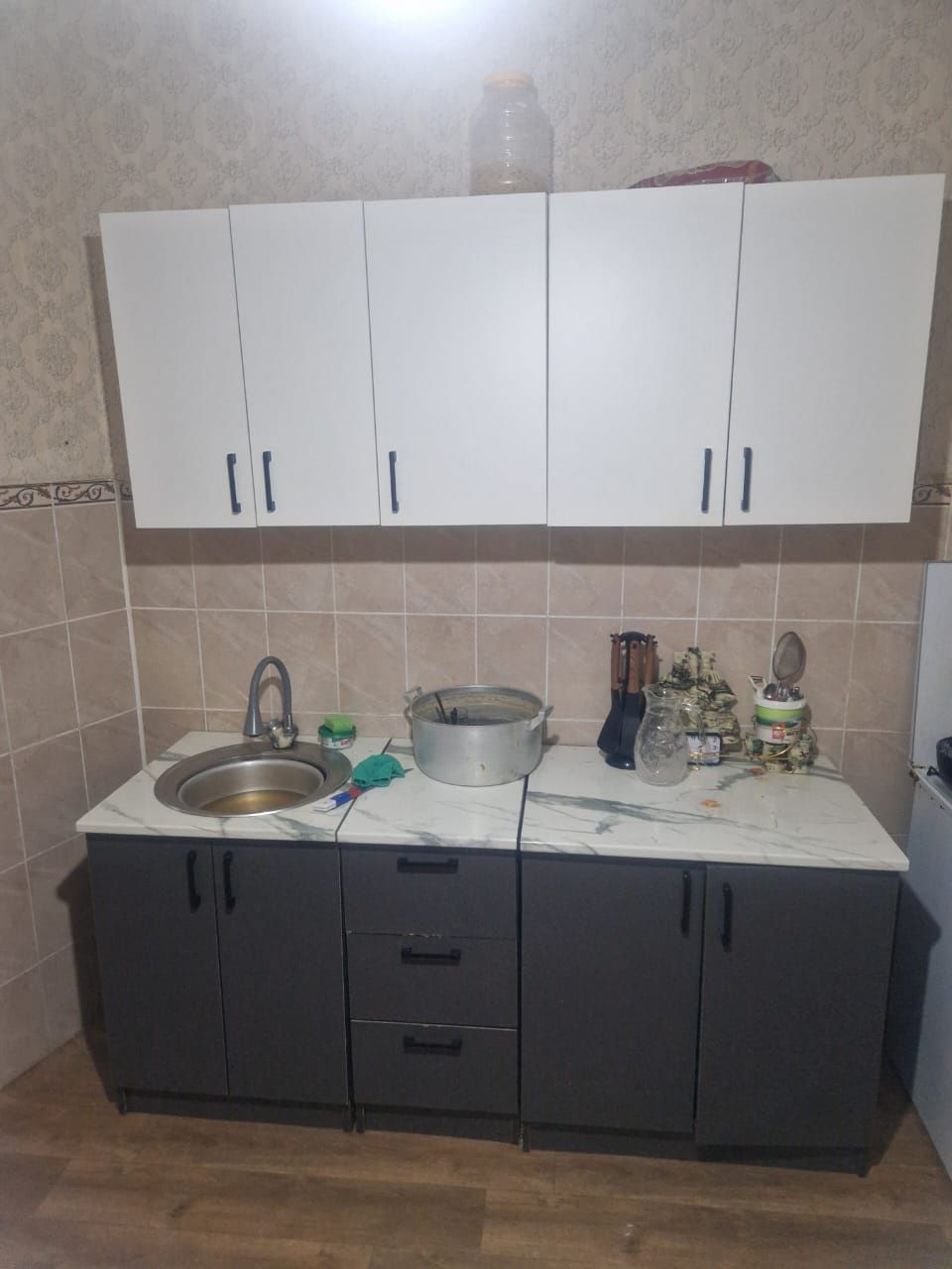 Продам гарнитур и тд