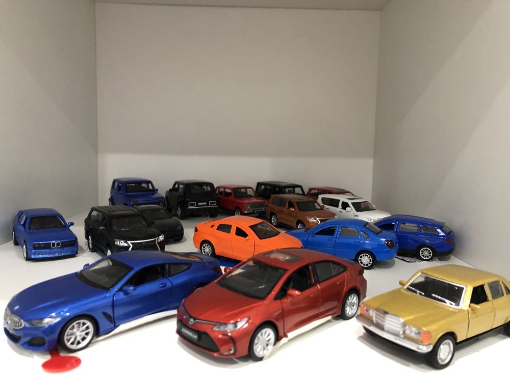 Автомобили для колекции