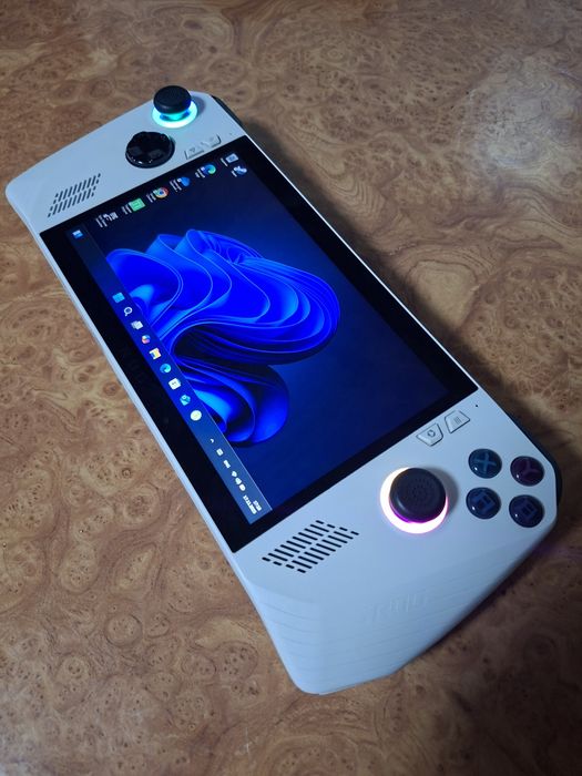 Asus rog ally Z1 Extreme